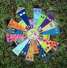 Load image into Gallery viewer, Dresden Neighborhood Table Topper Pattern